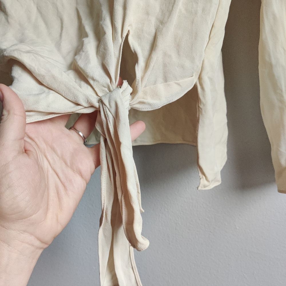Theory Serah Silk Tie Blouse Cream - Picture 6 of 6